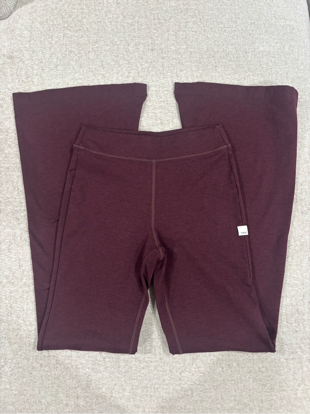 Vuori Burgundy Flare Leggings